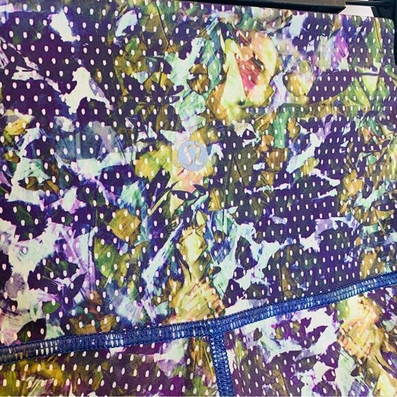 Lululemon Wunder Under Crop II floral sport Size 4 - Picture 8 of 8